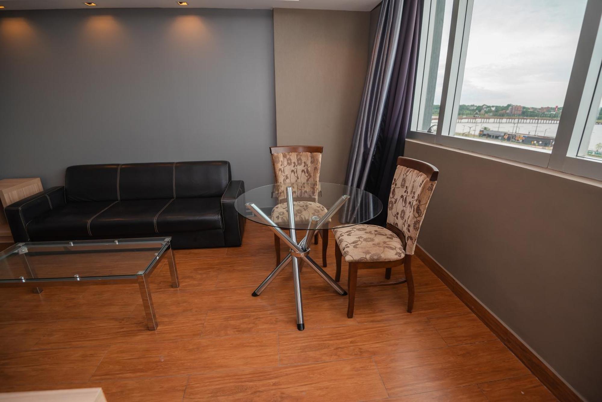 Savoy Hotel Encarnación מראה חיצוני תמונה