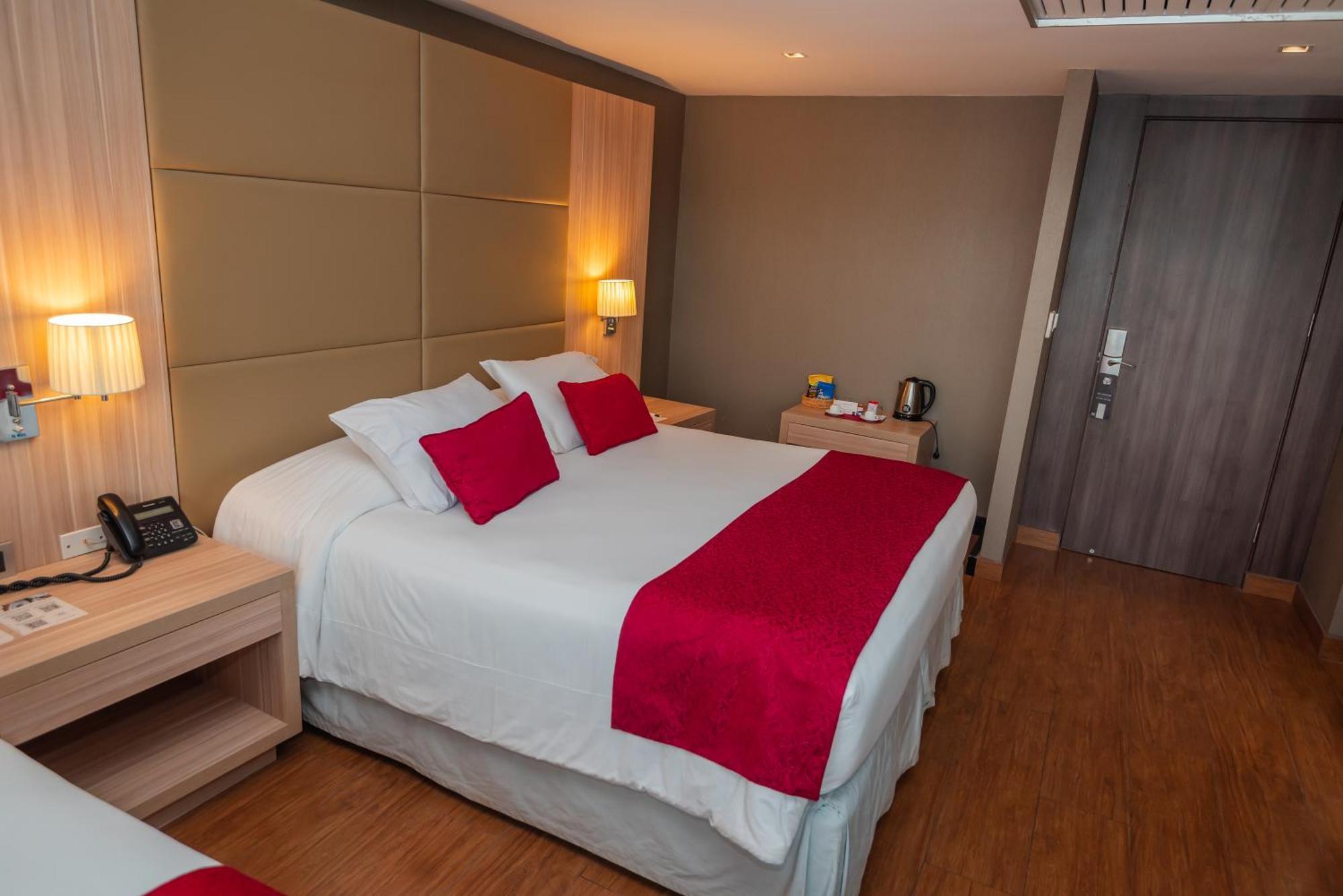 Savoy Hotel Encarnación מראה חיצוני תמונה